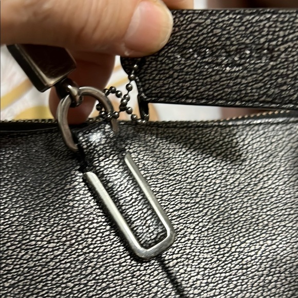 Coach Black metallic Leather hand Bag - Picture 4 of 16